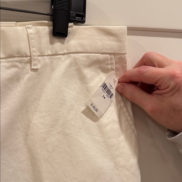 GAP Women’s Pants with Black Stripe - Picture 2 of 5